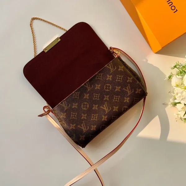 New Collection Bags / - 10040 - Image 2