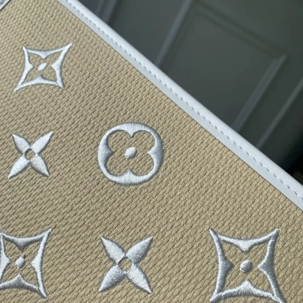 New Collection Bags / - 10042 - Image 2