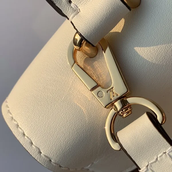 New Collection Bags / - 10049 - Image 2