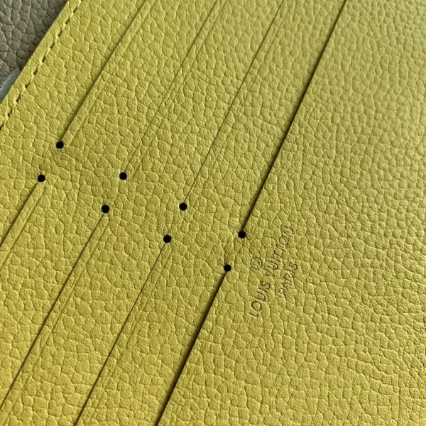 New Collection Bags / - 10062 - Image 2