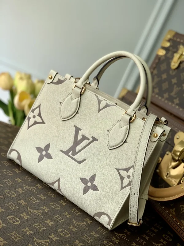 New Collection Bags / – 10081