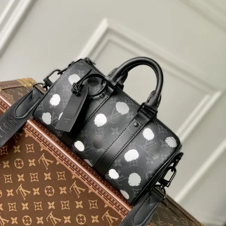 New Collection Bags / – 10124