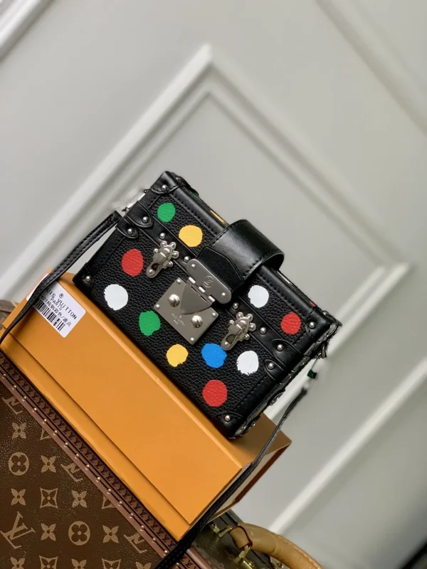 New Collection Bags / – 10143