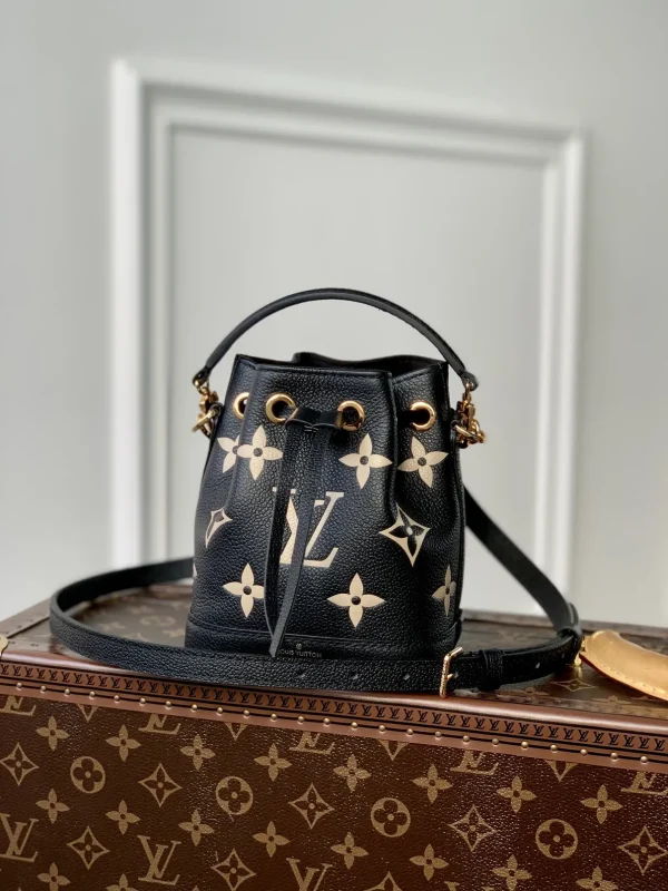 New Collection Bags / – 10227