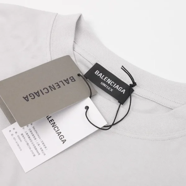 New Collection T-Shirt  / - 10041 - Image 2