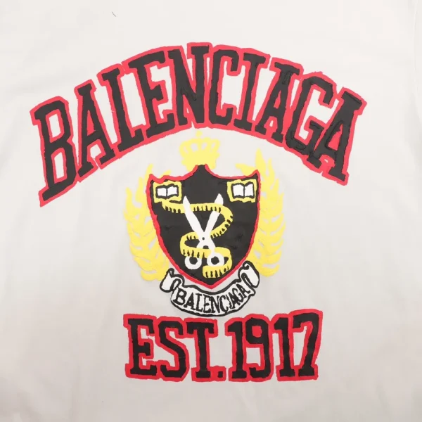 New Collection T-Shirt  / - 10042 - Image 2