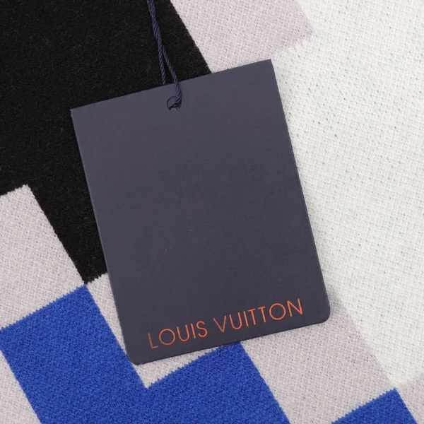 New Collection Sweatshirt / - 30050 - Image 2