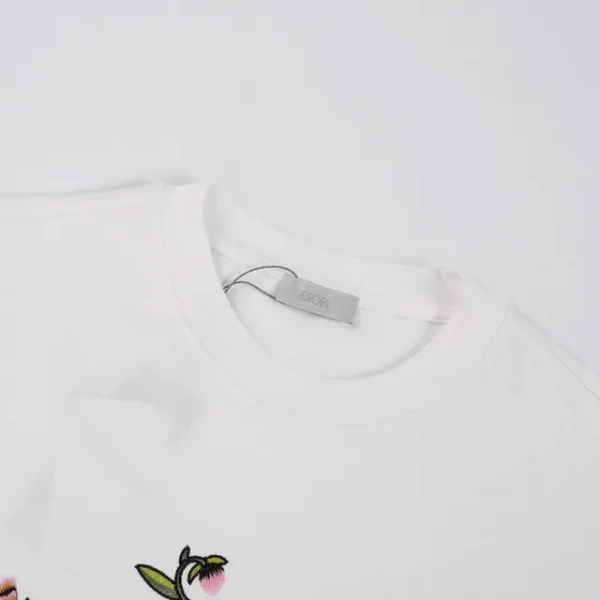 New Collection T-Shirts  / - 10027 - Image 2