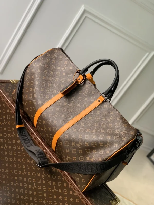 New Collection Bags / – 80080