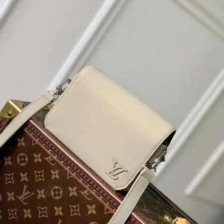 New Collection Bags / – 80082