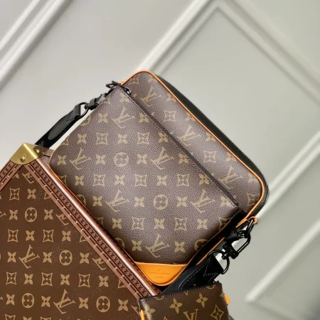 New Collection Bags / – 80084