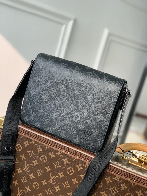 New Collection Bags / – 80102