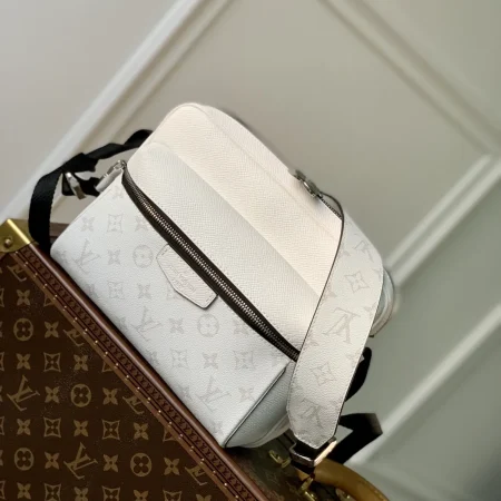 New Collection Bags / – 80113