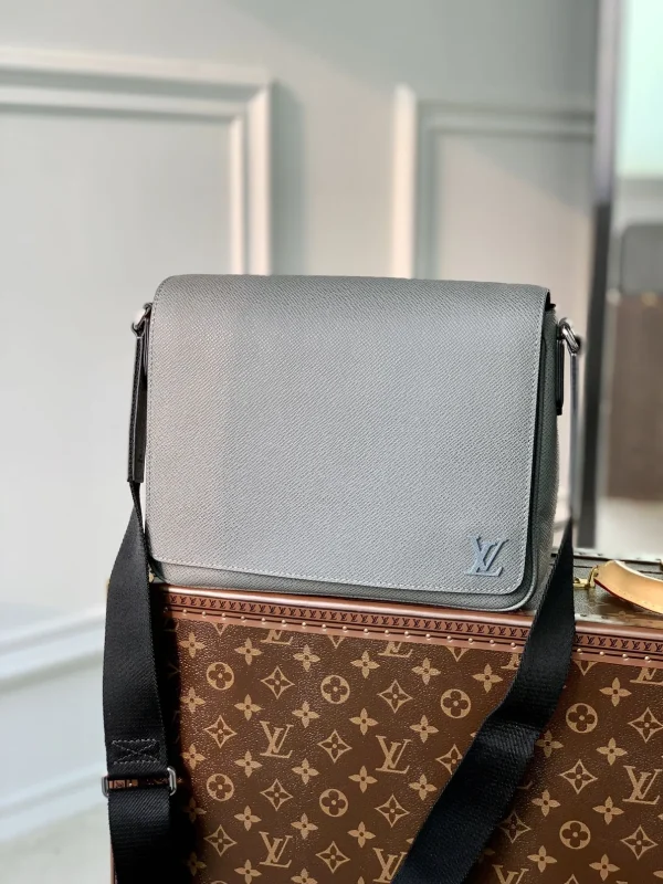 New Collection Bags / – 80153