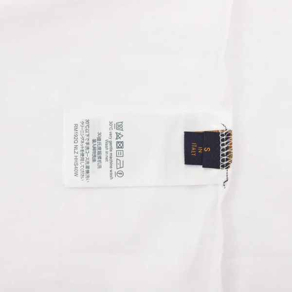 New Collection T-Shirt / - 20017 - Image 2