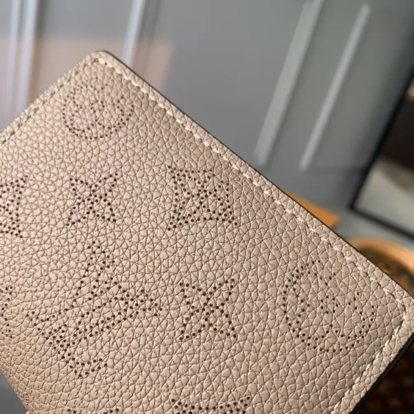 New Collection Bags / - 10012 - Image 2