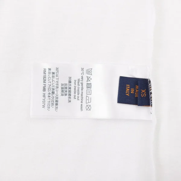 New Collection T-Shirt / - 20061 - Image 3