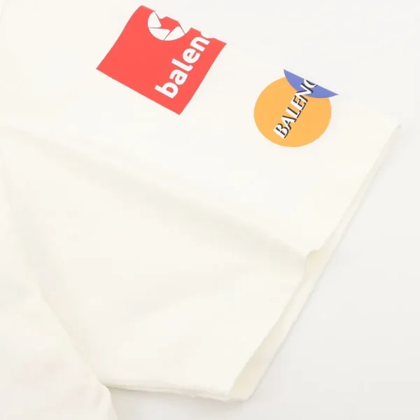 New Collection T-Shirt  / - 10027 - Image 3
