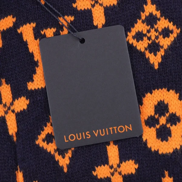 New Collection Sweatshirt / - 30056 - Image 3