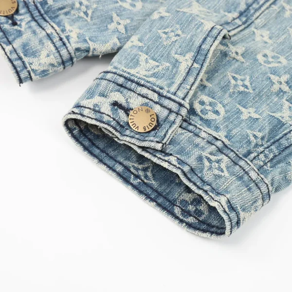 New Collection Jackets / - 10030 - Image 3