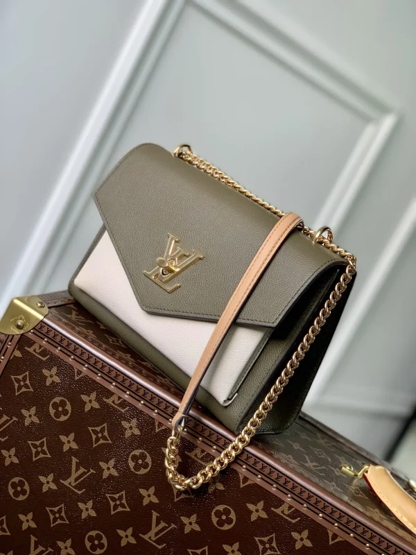 New Collection Bags / - 10001 - Image 3