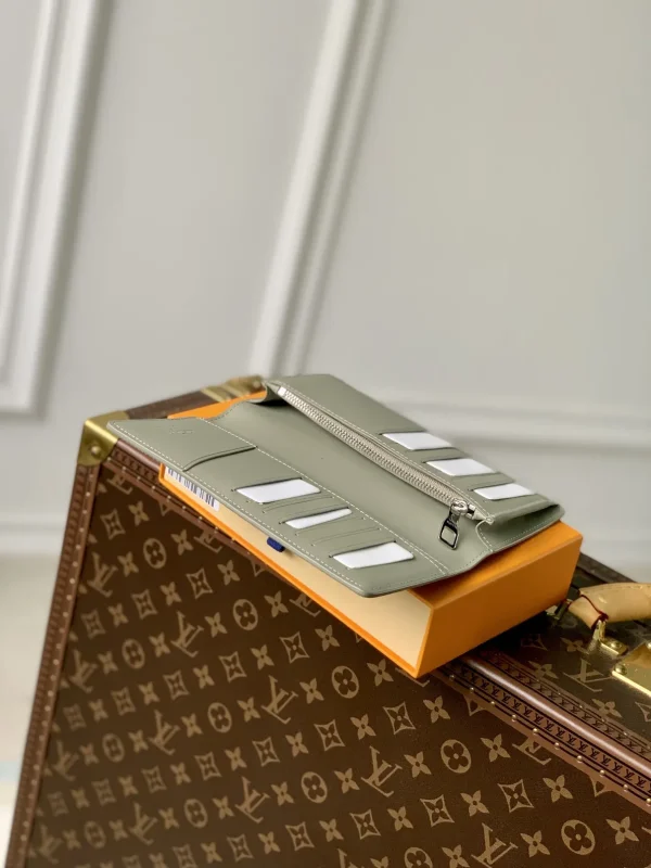 New Collection Bags / - 10004 - Image 3