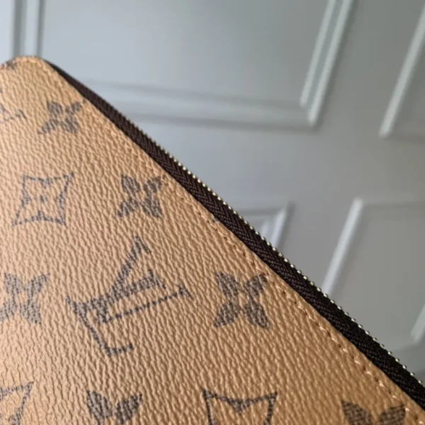 New Collection Bags / - 10008 - Image 3