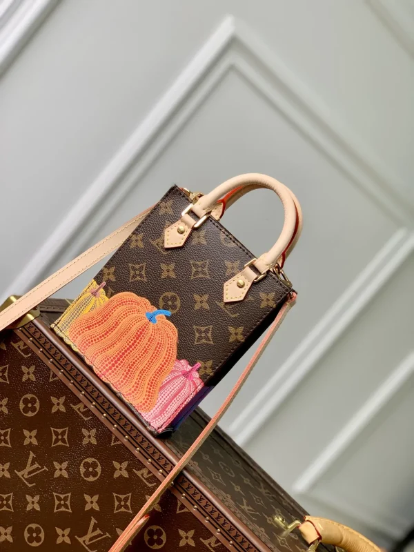 New Collection Bags / - 10044 - Image 3