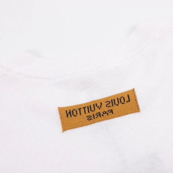 New Collection T-Shirt / - 20039 - Image 3