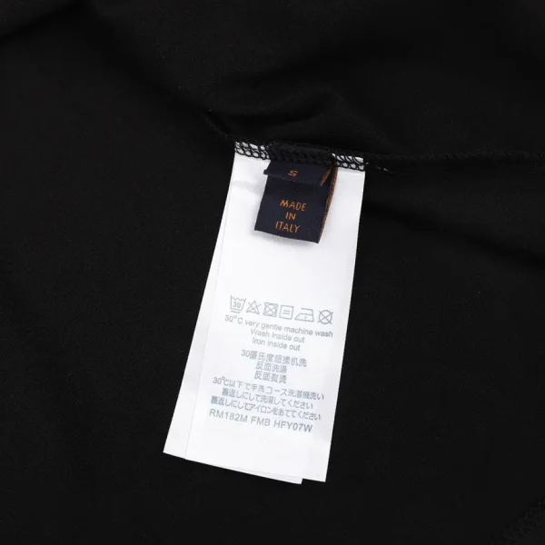 New Collection T-Shirt / - 20041 - Image 3