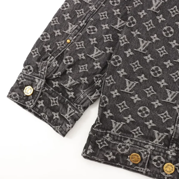 New Collection Jackets / - 10016 - Image 4