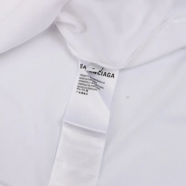 New Collection T-Shirt  / - 10040 - Image 4