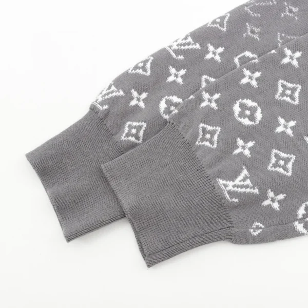 New Collection Sweatshirt / - 30030 - Image 4