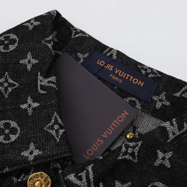 New Collection Shirt / - 40017 - Image 4