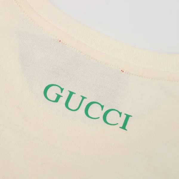 New Collection T-Shirt / - 10050 - Image 4