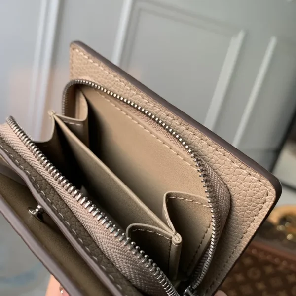 New Collection Bags / - 10012 - Image 4