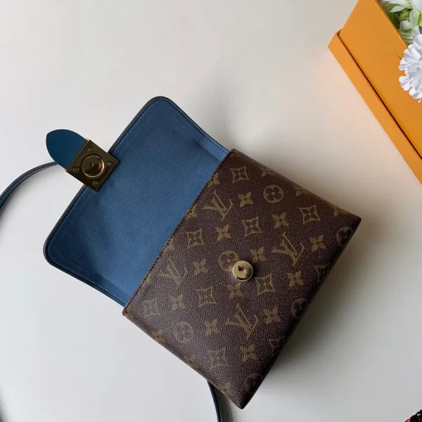 New Collection Bags / - 10047 - Image 4