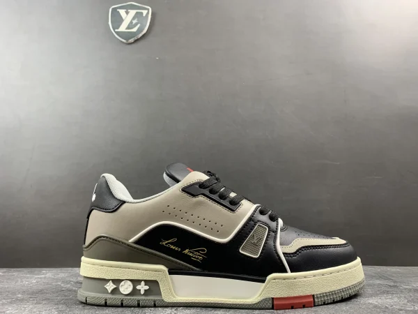 New Collection Shoes  / - 90010