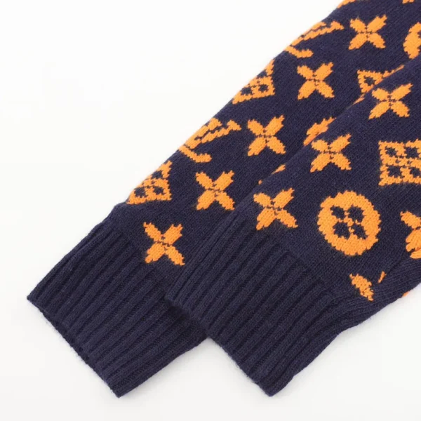New Collection Sweatshirt / - 30056 - Image 5