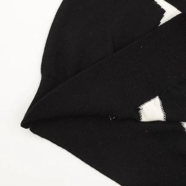 New Collection Sweatshirt / - 30062 - Image 5