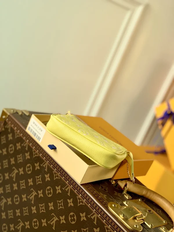New Collection Bags / - 10027 - Image 5
