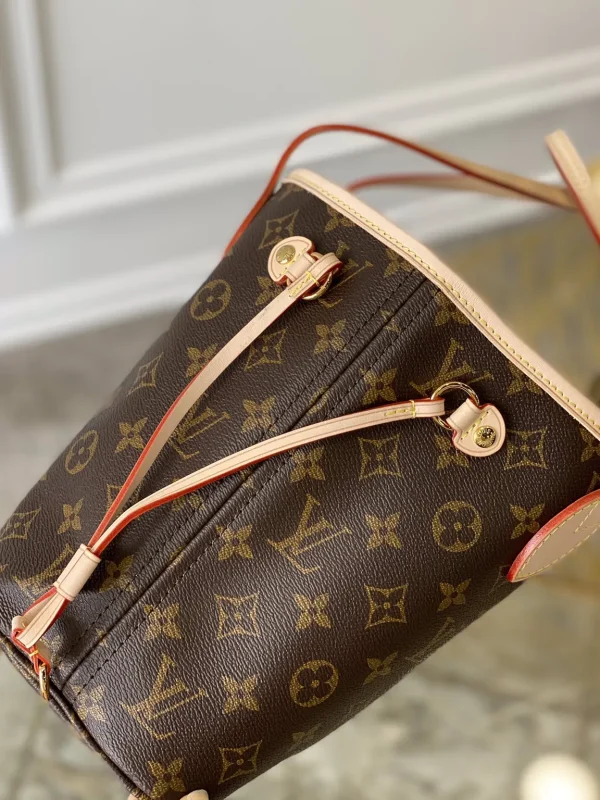 New Collection Bags / - 10053 - Image 5