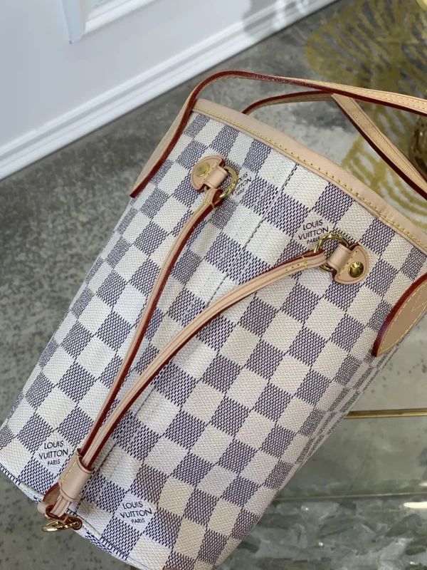 New Collection Bags / - 10061 - Image 5