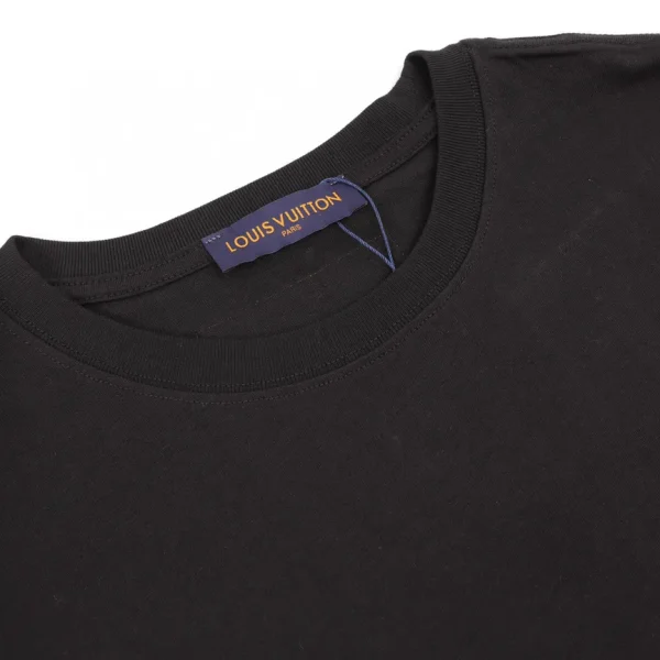 New Collection T-Shirt / - 20060 - Image 6