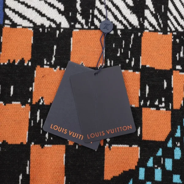 New Collection Sweatshirt / - 30061 - Image 6