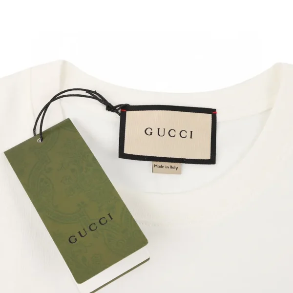 New Collection T-Shirt / - 10033 - Image 6