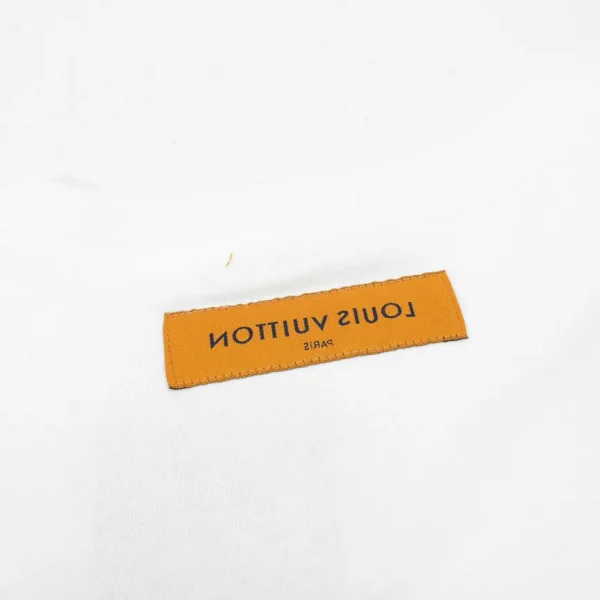 New Collection T-Shirt / - 20013 - Image 6