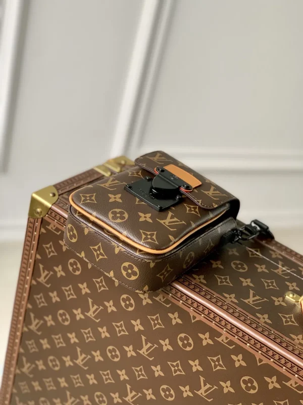 New Collection Bags / - 10052 - Image 6