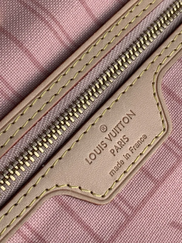 New Collection Bags / - 10061 - Image 6