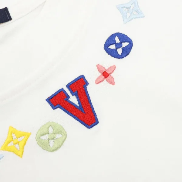 New Collection T-Shirt / - 20026 - Image 6